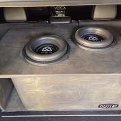 HIGH POWER SOUND SYSTEM,  SEE DETAILS IN DESCRIPTION  !