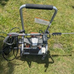 Husqvarna 2300-PSI PW200 Electric Pressure washer