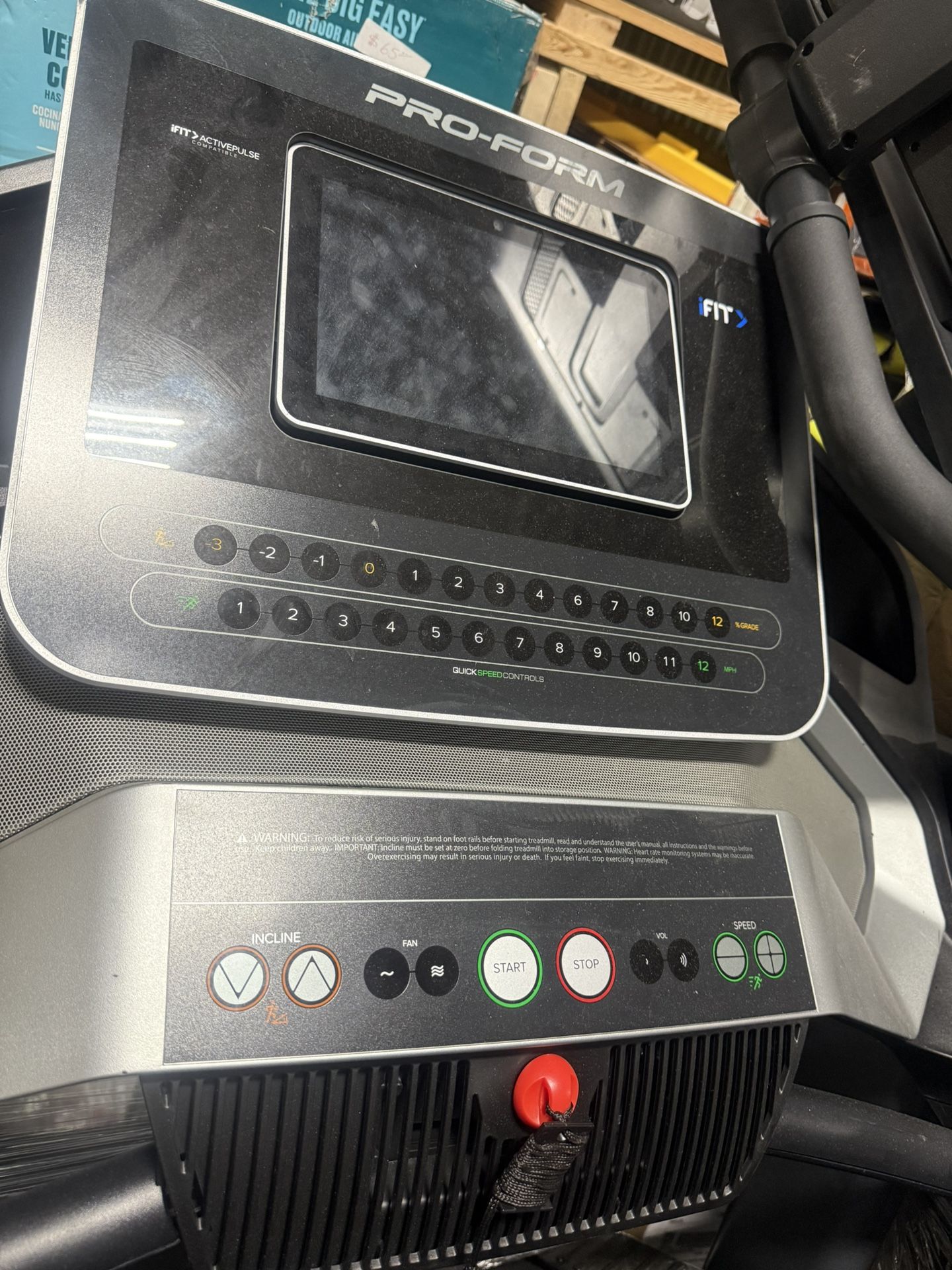 ProForm Pro 2000 Smart Treadmill with 10” Touchscreen iFit