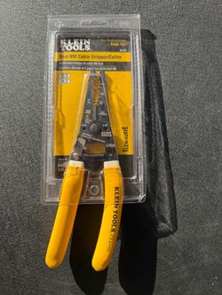 Klein Tools 7-3/4 in. Klein-Kurve Dual Non-Metallic Cable Stripper and Cutter