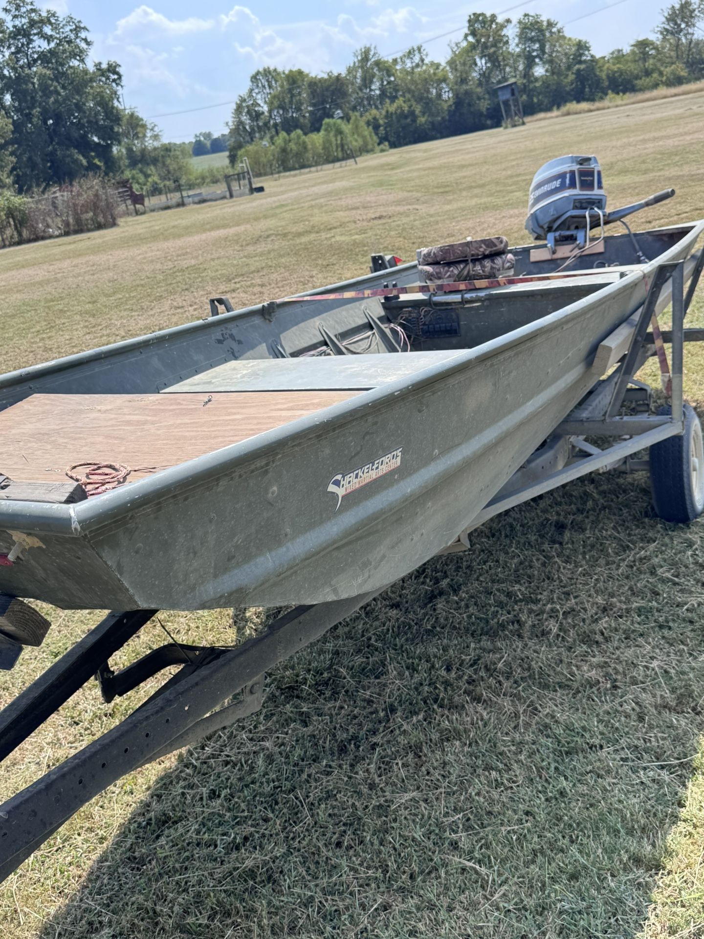 Alumacraft Jon Boat 