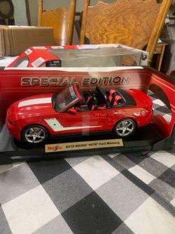 1/18 Scale 2010 ROUSH 427R MUSTANG