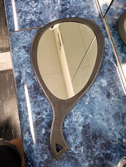 Sally salon mirror