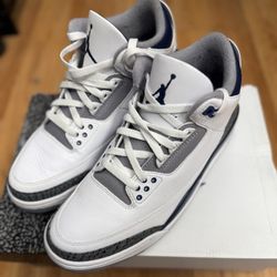 Nike Air Jordan 3 Retro White/ Midnight Navy Sneakers Men’s Size US 10.5