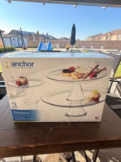 Anchor Tiered 10in Glass Platter