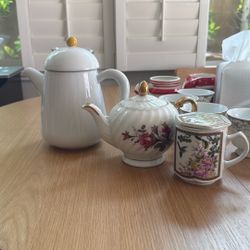 Teapots 