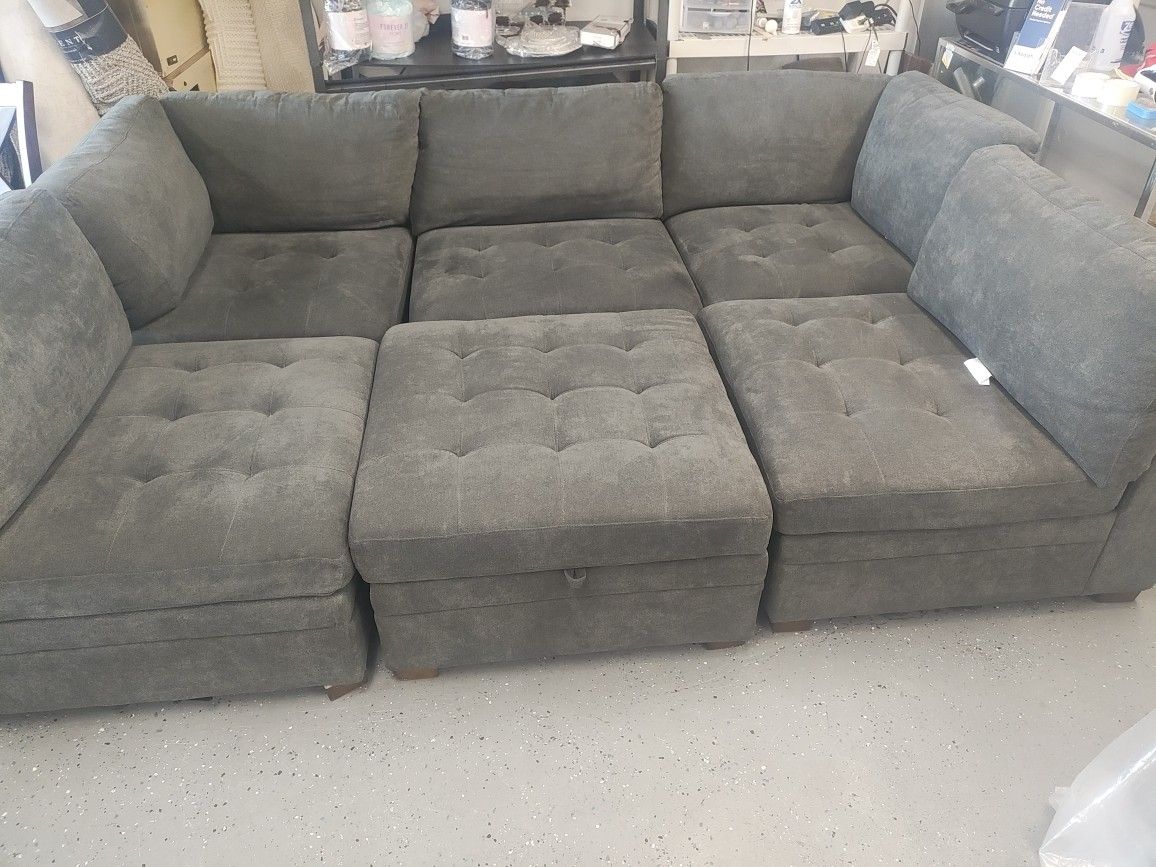 Tisdale Modular 6 Piece Sectional Dark Grey