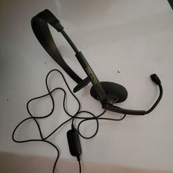 Xbox 360 Headset Good Conditions And Works Good