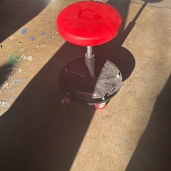 mechanic Chair 