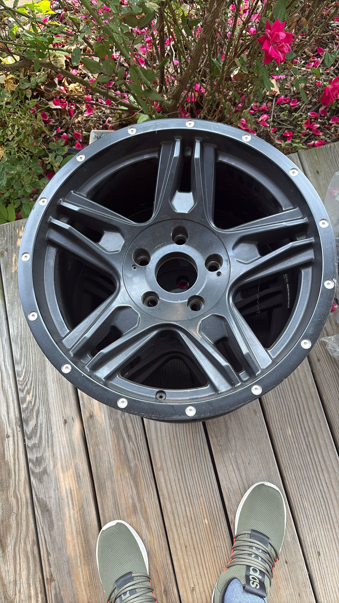 American Wheels “OUTLAW”