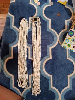 Vintage 12in. Multi strand necklace