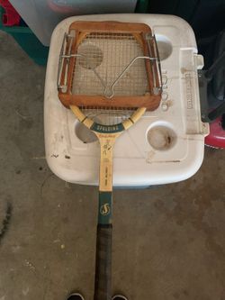 Tennis racket