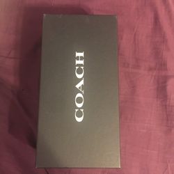 Authentic coach shoebox new perfect condition