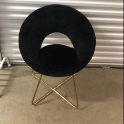 Storage Sale Friday 06/03/26 At 4:00pm 