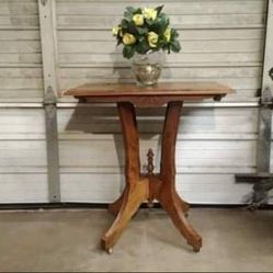 29×28 Rolling Wooden 1800s Antique Parlor / Side Table Rolls Perfect