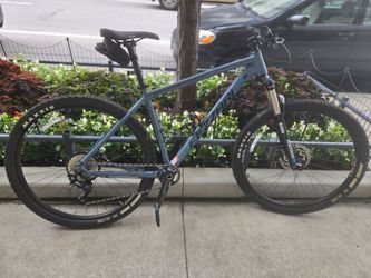 Fezzari Wasatch Peak Hardtail Mountain Bike with Maxxis Tires