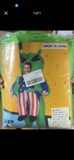 Inflatable Alien Carrying Person Halloween Costume