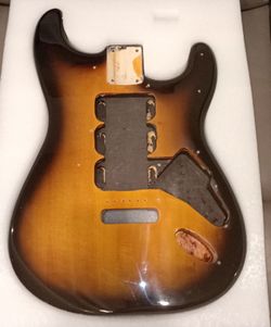 Fender style Stratocaster 2 tone Sunburst Guitar body. New. Alder. 
HHH And Tremelo cuts.