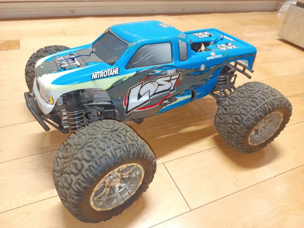 Losi LSTXXL Nitro Rc for Sale in San Antonio, TX - OfferUp