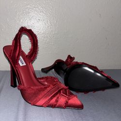 Steve Madden Larysa Satin Frayed Slingback Pumps Red