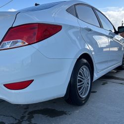 2016 Hyundai Accent