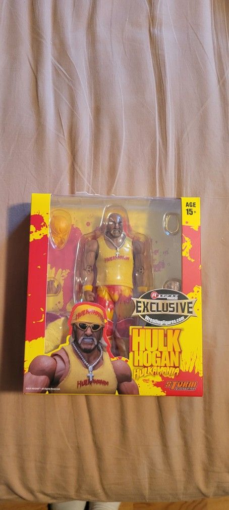 Storm Collectibles Hulk Hogan