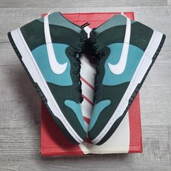 Nike Dunk Athletic Green 