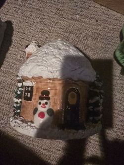 Ceramic Christmas IGLOO VINTAGE lights up