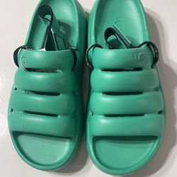 UGG Sport Yeah Sandals Slides