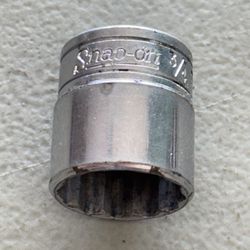 Snap-on 3/4" 12 Point Chrome Shallow Socket 3/8" Drive F241. Socket has owner marks