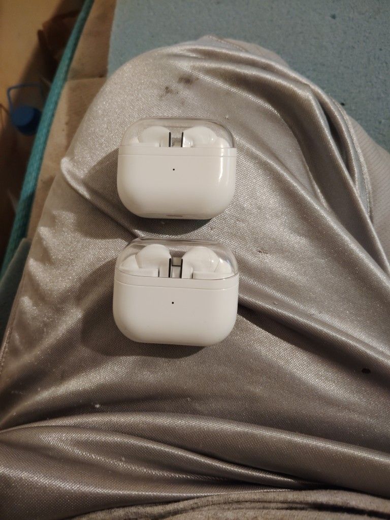 Samsung Galaxy 3 Pro Ear Buds