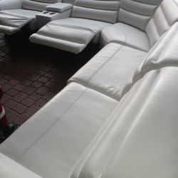 SECTIONAL GENUINE LEATHER RECLINER ELECTRIC ⚡ WHITE COLOR.. DELIVERY 🚚 SERVICE AVAILABLE 💥🚚💥