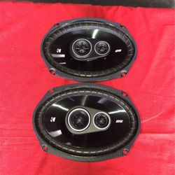 Kicker 6”x9” 3 Way Speakers