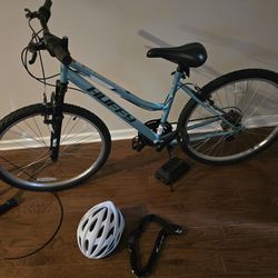 NEW Bike w/ Helmet and Bike Lock