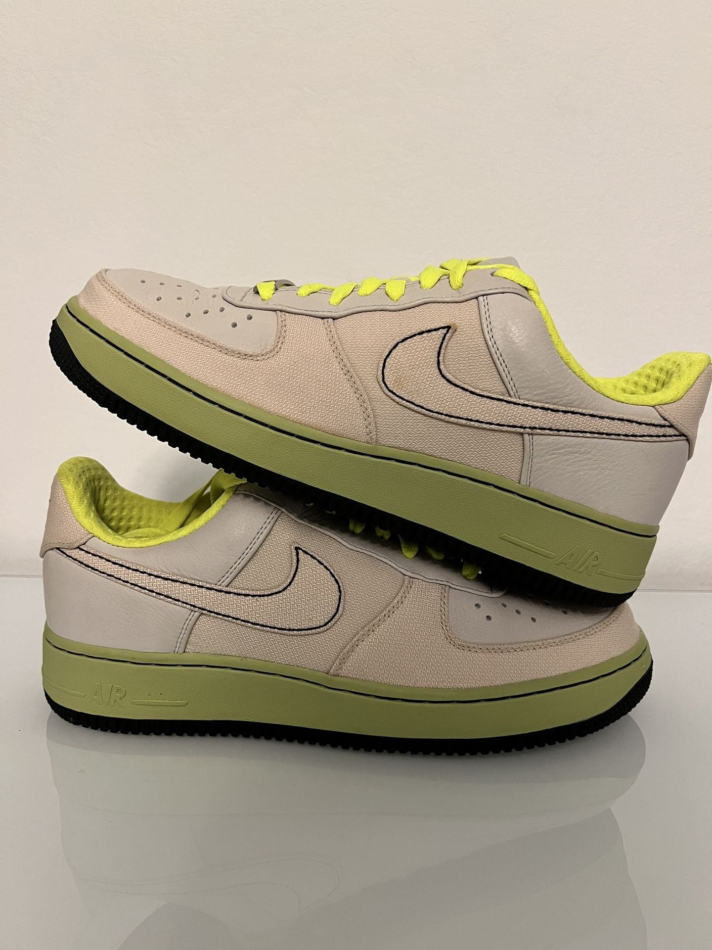Air Force 1 Premium 07 Light Bone - Size 9