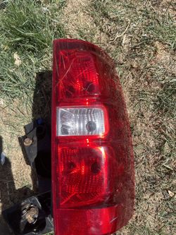 Suburban Tail Light 