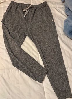 Vuori Women’s Performance Joggers - Dark Heather Gray - Medium