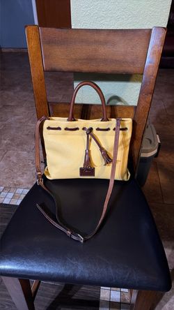Dooney&Bourke Pebble Yellow  Tote 👜 good condition usada Auténtic