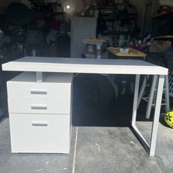 White Desk