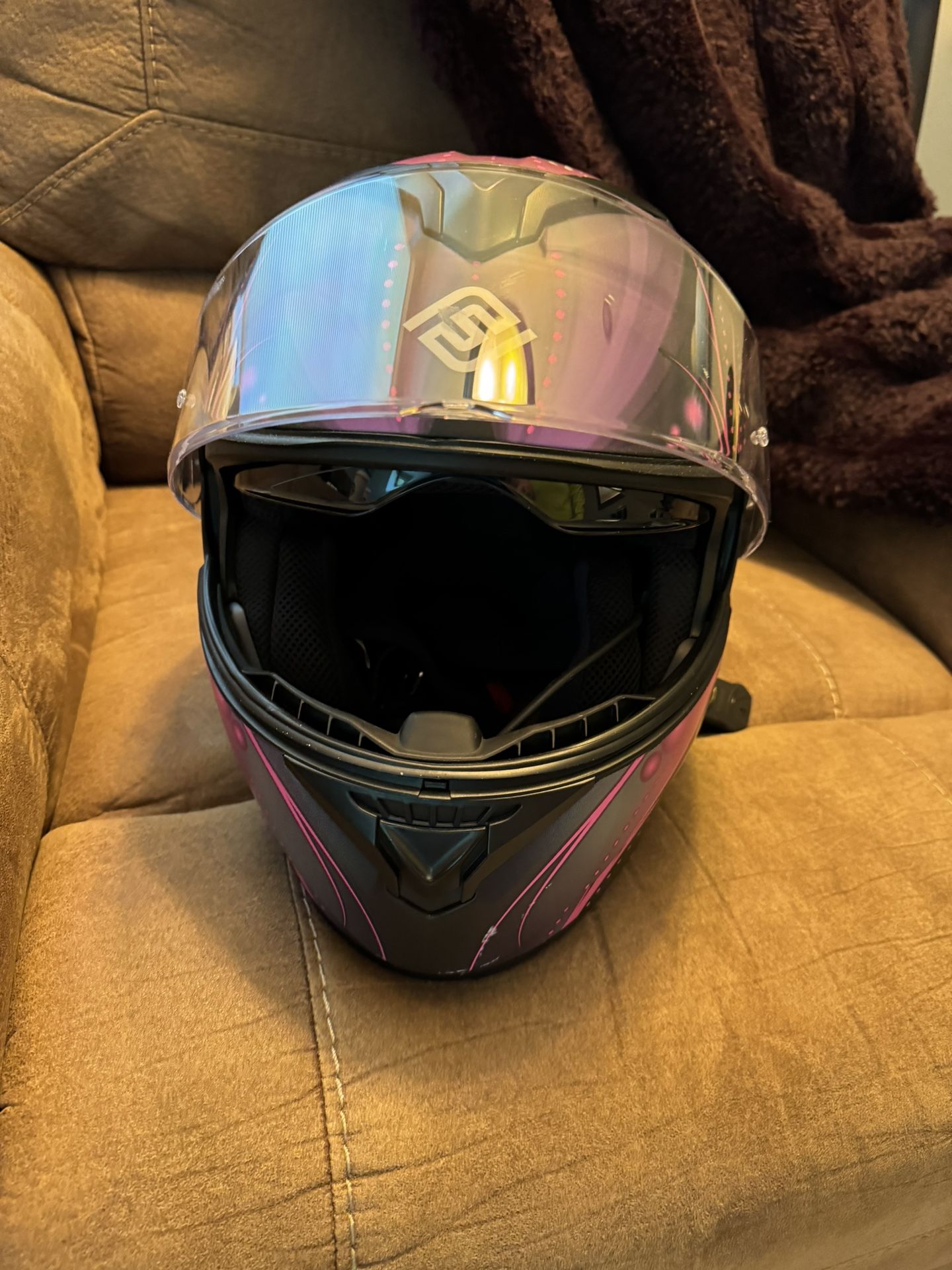 Faseed motorcycle Helmet Size M 