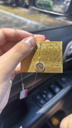 Cute necklace