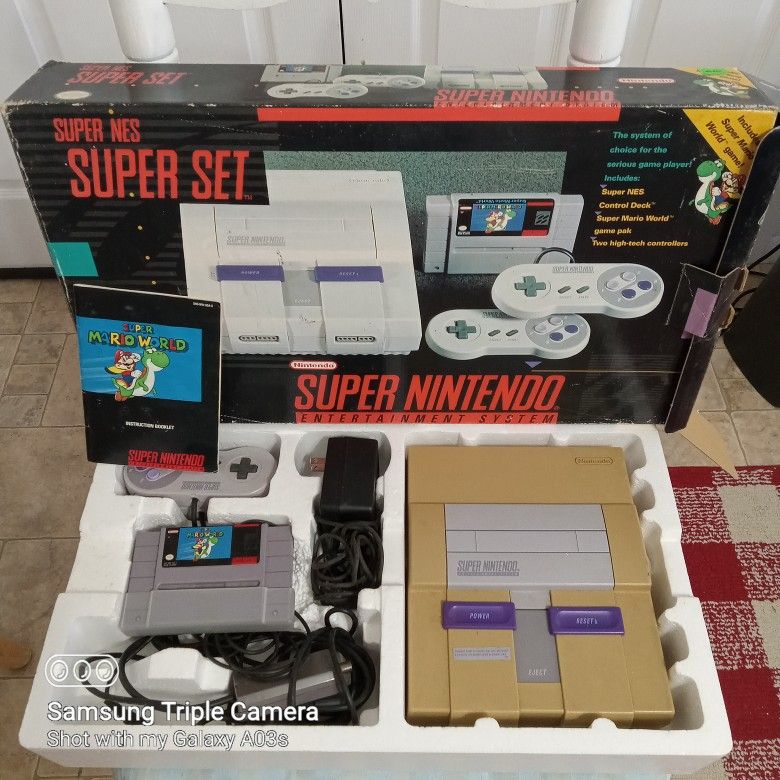 0 0 1 Super Nintendo Gaming System 