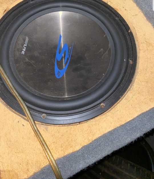 Alpine Type S 12 in box