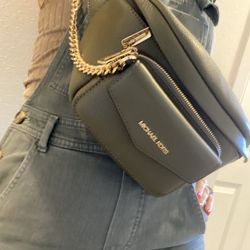 Olive Michael Kors Slouch Bag