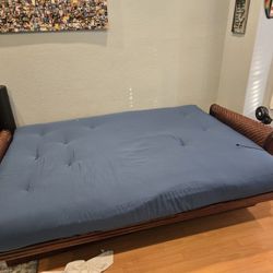 Great Futon Top And Frame Full Size