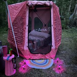 Space Acacia Pink Tent