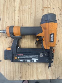 Rigid 18 Ga Nail Gun