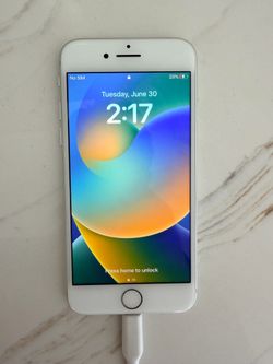 iPhone 8, White, 64GB, Unlocked / Ready to Use