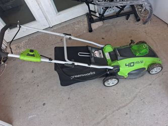 Greenworks 40V 16in Push Lawn Mower, 4.0 Ah Battery ( No Charger)