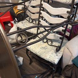 Dining Table w/ 6 Chairs